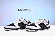 Colestore Nike SB Dunk Low Tightbooth - 4