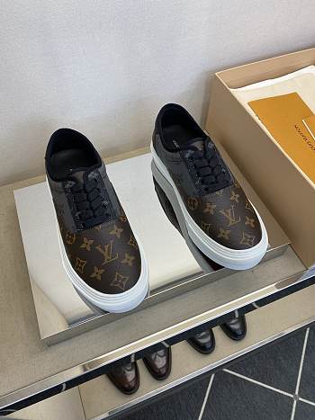 	 Colestore Louis Vuitton Trocadero Richelieu Sneaker Brown