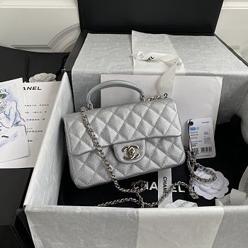 Colestore Chanel Silver Flap Bag Caviar Size 20x12x6cm