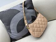 	 Colestore Chanel Hobo Beige Size 23.5x13.5x3cm  - 2