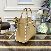 Colestore Louis Vuitton On My Side PM 25*20*12cm - 2