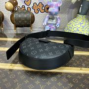 Colestore Louis Vuitton Moon Crossbody Size 24.5 x 16 x 4.5cm - 3