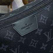 Colestore Louis Vuitton Moon Crossbody Size 24.5 x 16 x 4.5cm - 2