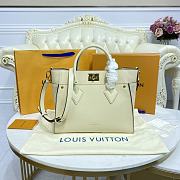 	 Colestore Louis Vuitton On My Side M53823 30.5*24.5*14cm - 1