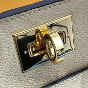 	 Colestore Louis Vuitton On My Side M53823 30.5*24.5*14cm - 3