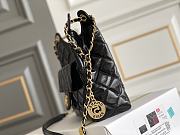 Colestore Chanel Small Hobo Bag Black Size 22.5*21.5*7cm - 4