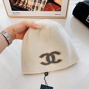 	 Colestore Chanel White Hat 2 Slide - 4