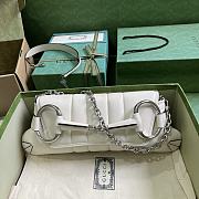 	 Colestore Gucci Horsebit Chain In White Size 38x15x16cm - 1