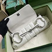	 Colestore Gucci Horsebit Chain In White Size 38x15x16cm - 3