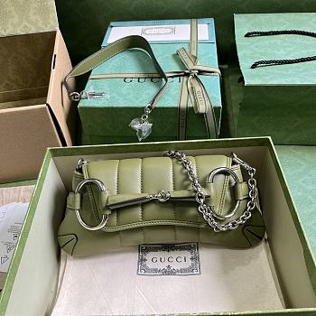 	 Colestore Gucci Horsebit Chain in Green Size 38x15x16cm