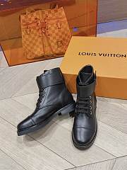 Colestore Louis Vuitton Wonderland Flat Ranger In Black - 5