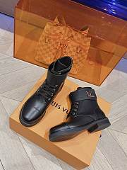 Colestore Louis Vuitton Wonderland Flat Ranger In Black - 2