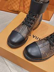 	 Colestore Louis Vuitton Wonderland Flat Ranger In Brown - 4