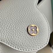 	 Colestore Louis Vuitton Capushell Capucine BB M22121 White Size 31.5×20×11cm - 3