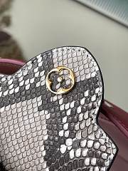 	 Colestore Louis Vuitton Capucine BB Taurillon Plum Mini Size 21 *14 * 8 cm - 5