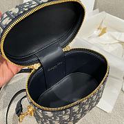 Dior CD Signature Vanity Case Blue Dior Oblique Jacquard 16X11X9.5cm - 3