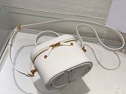 	 Colestore Dior CD Signature Vanity White 16X11X9.5cm - 3