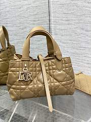 	 Colestore Dior Small Toujours In Brown Size 23x15x15cm - 1