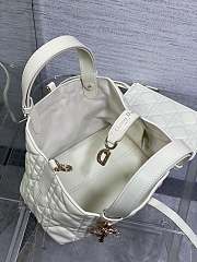 	 Colestore Dior Small Toujours In White Size 23x15x15cm - 2