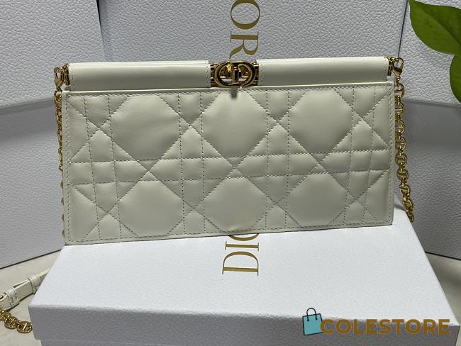 	 Colestore Dior Caro Colle Noire Clutch With Chain White Size 27.5 x 14 x 4.5 cm - 1