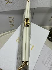 	 Colestore Dior Caro Colle Noire Clutch With Chain White Size 27.5 x 14 x 4.5 cm - 6