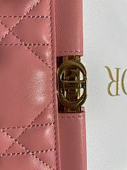 	 Colestore Dior Caro Colle Noire Clutch With Chain Pink Size 27.5 x 14 x 4.5 cm - 5