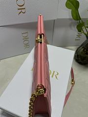 	 Colestore Dior Caro Colle Noire Clutch With Chain Pink Size 27.5 x 14 x 4.5 cm - 2