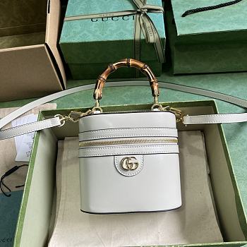 	 Colestore Gucci Bamboo Mini Shoulder White Bag 15.5x 13.5x 4cm