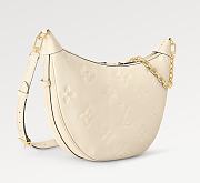 Colestore Louis Vuitton Loop Hobo White M46725 Size 38 x 26 x 10 - 5