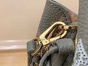 	 Colestore Louis Vuitton Flight Mode Pico Bella M82731 Size 10.5 x 13 x 11 cm - 2