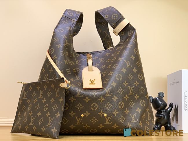 Colestore Louis Vuitton Atlantis GM M46817 Size 34 x 34 x 13.5 cm - 1