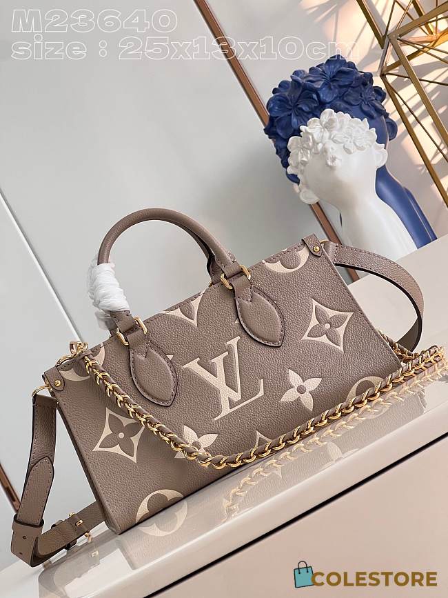Colestore Louis Vuitton OnTheGo East West Bag 25 x 13 x 10 - 1