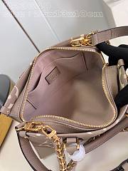 Colestore Louis Vuitton OnTheGo East West Bag 25 x 13 x 10 - 3