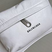 Colestore Balenciaga Raver Leather Tote White Size 24.5x22x7cm - 2