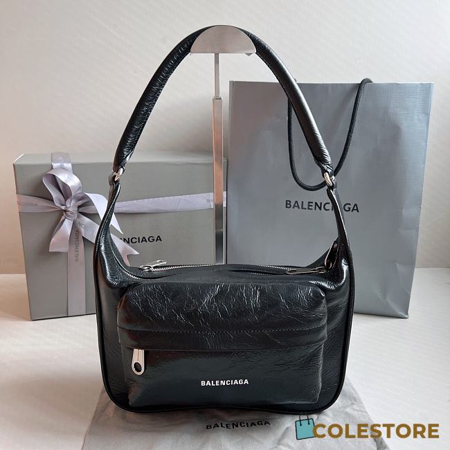Colestore 	 Balenciaga Raver Leather Tote Black Size 24.5x22x7cm - 1