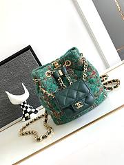 Colestore Chanel AS3947 Green Calfskin Backpack - 17x16.5x12cm - 1