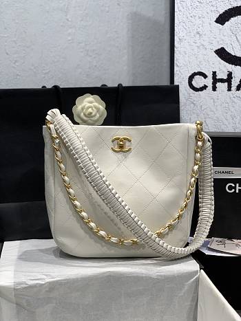 	 Colestore Chanel Hobo Handbag White Size 26x25x7.5cm