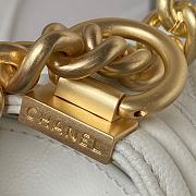 Colestore Chanel Boy Flap Bag Grained Shiny Calfskin & Gold-Tone Metal White Size 20cm - 3
