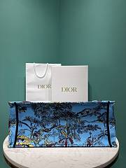 	 Colestore Dior Blue Multicolor Toile de Jouy Voyage Embroidery Size 42×35×18.5cm - 2