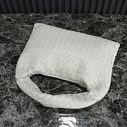 Colestore Bottega Veneta Medium White Small Hop Size 41×20.5×7.5 - 2