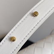 	 Colestore Bottega Veneta Mini Andiamo Cross-Body White Bag 21.5*13*4.5cm - 5