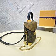 Colestore Louis Vuitton Monogram Camera Box M82465 12.5 x 17.6 x 6 cm - 6