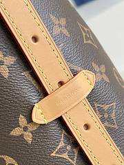 	 Colestore Louis Vuitton CarryAll MM M46197 Size 39.0 x 30.0 x 15.0Cm - 5