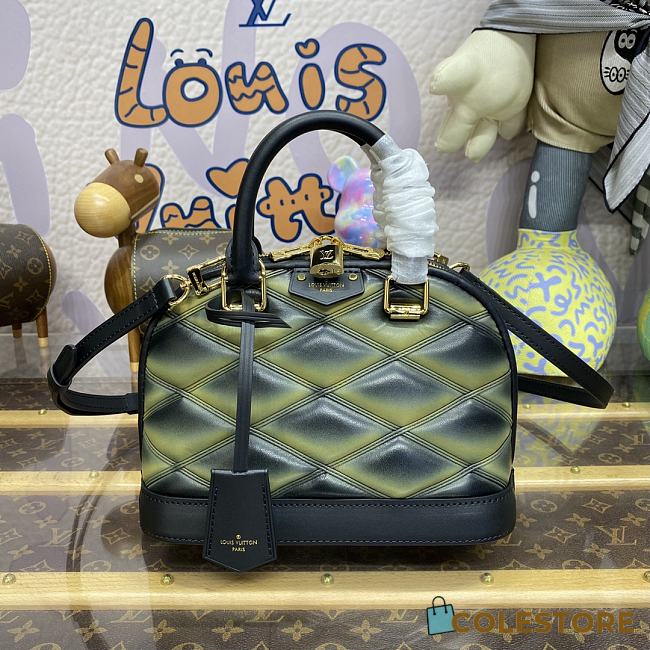 	 Colestore Louis Vuitton Alma BB M23576 Size 23.5 x 17.5 x 11.5 cm - 1