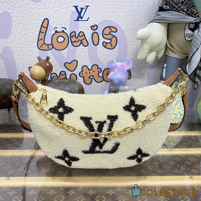 	 Colestore Louis Vuitton Ski Over The Moon M23321 Size 27.5 x 16 x 7 cm - 1