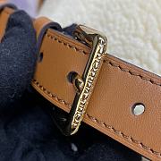 	 Colestore Louis Vuitton Ski Bumbag M23715 Size 37 x 14 x 13 cm - 2