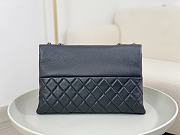 Colestore Chanel A07095 Black Flap CC Silver Chain Shoulder Bag 32x7.5x19cm - 2