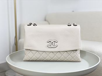 	 Colestore Chanel A07095 White Flap CC Silver Chain Shoulder Bag 32x7.5x19cm