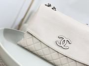 	 Colestore Chanel A07095 White Flap CC Silver Chain Shoulder Bag 32x7.5x19cm - 4