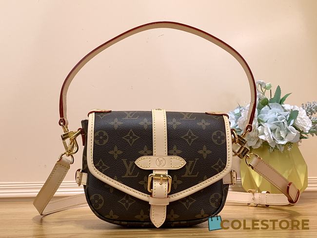 Colestore Louis Vuitton Saumur BB M46740 Size 20x16x7.5cm - 1